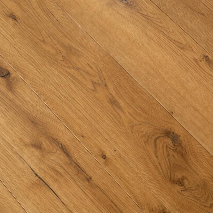Warm tones wood-look flooring inspiration
